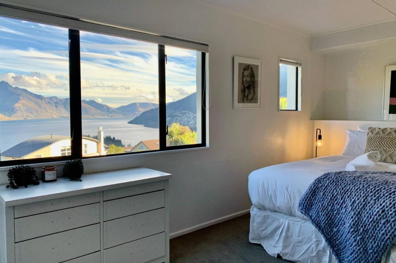 Lakeview Oasis Holiday home